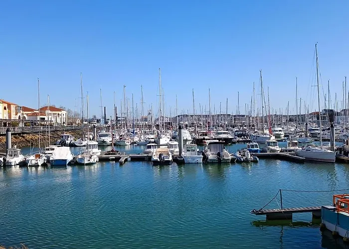 Mer - Agreable Appartement-Place De Parking Privee